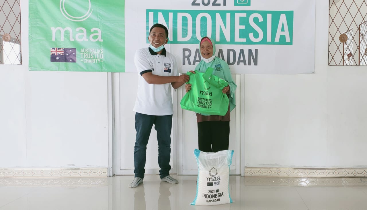 Muslim Aid Australia (MAA International) Berbagi Paket Ramadhan Di Kabupaten Lombok Utara