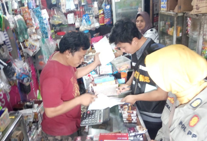 Satpol PP Bersama Bea Cukai Mataram Intensifkan Operasi Penegakan Hukum Cukai di Lombok Timur