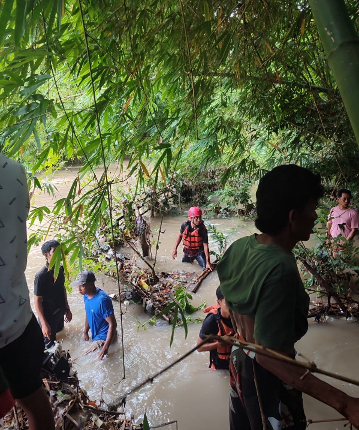 Anak Perempuan 2 Tahun Hanyut Terbawa Arus Parit di Keruak, Lombok Timur