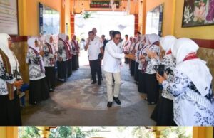 Dari Acara Halal Bihalal PGRI Bupati Minta Agar Para Guru Selalu Mendidik Anak Murid Dengan Bagus-bagus.