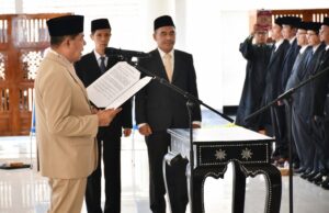 Lantik 87 Pj Kades, Bupati Warisin: Purna Tugas Bukan Akhir Pengabdian