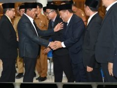 Bupati Iron Melantik 36 Pejabat Struktural Esolan II dan III