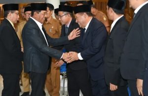 Bupati Iron Melantik 36 Pejabat Struktural Esolan II dan III