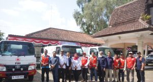 PMI NTB Salurkan Air Besih ke 20 Titik Lokasi di 9 Kecamatan Terparah Kekeringan di NTB