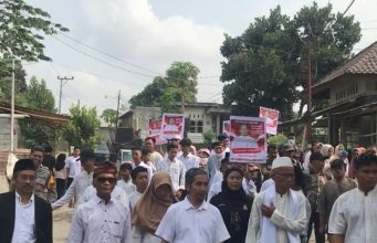 Dikawal Ratusan Pendukung, .Kamarudin S.T Resmi Mendaftar Sebagai Bakal Calon Kepala Desa Telaga Waru